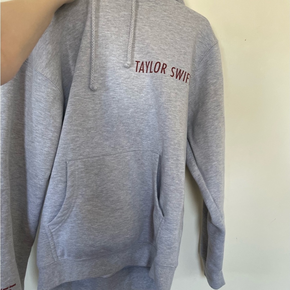 Taylor Swift official merch, Red (Taylor's Version) gray sweatshirt